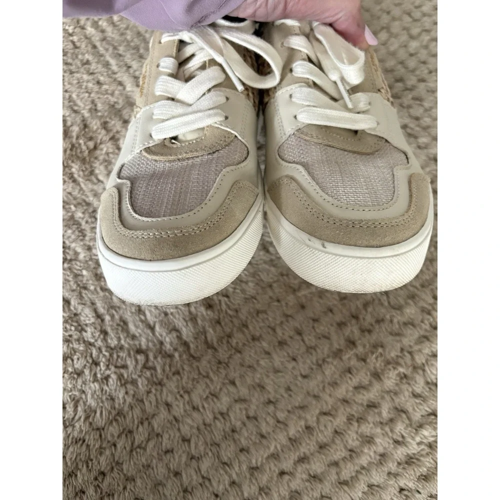 Sam Edelman Women's Tan Elcie Sneaker Size 7.5 Medium EUC